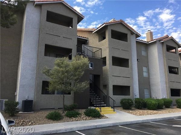 4200 VALLEY VIEW Boulevard , Unit 1051, Las Vegas, NV 89103