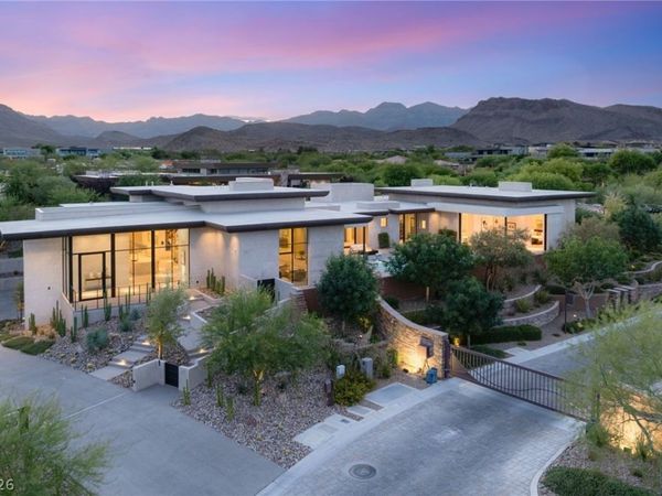 63 Midnight Sky Drive , Las Vegas, NV 89135