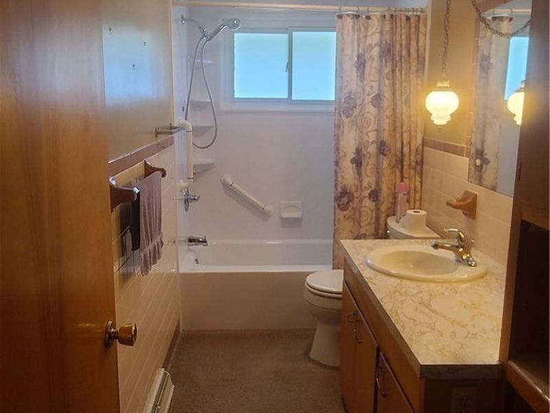 3718 35th Street NE, Canton, OH 44705 Photo 4