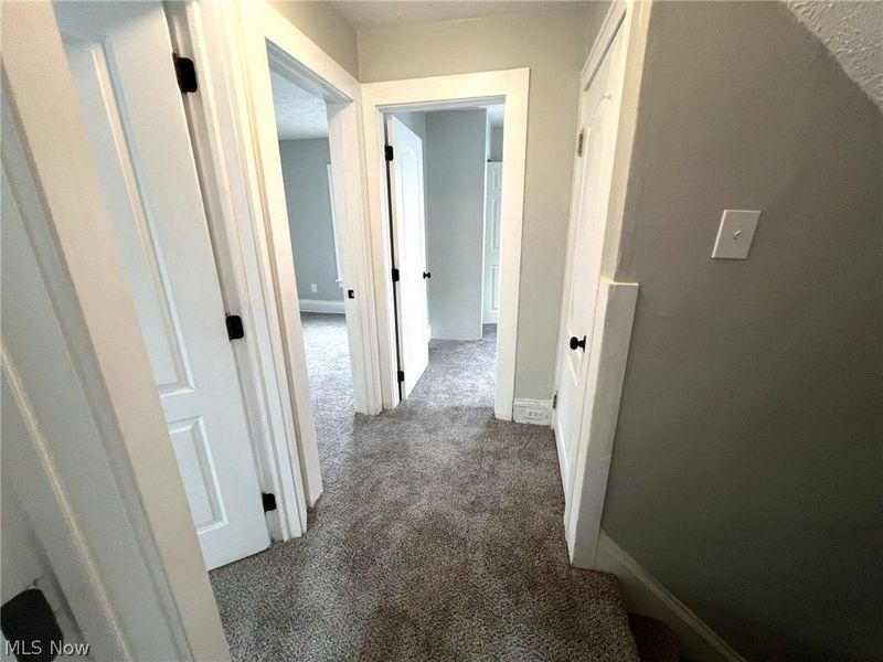 31 E Brookside Avenue , Akron, OH 44301 Photo 32