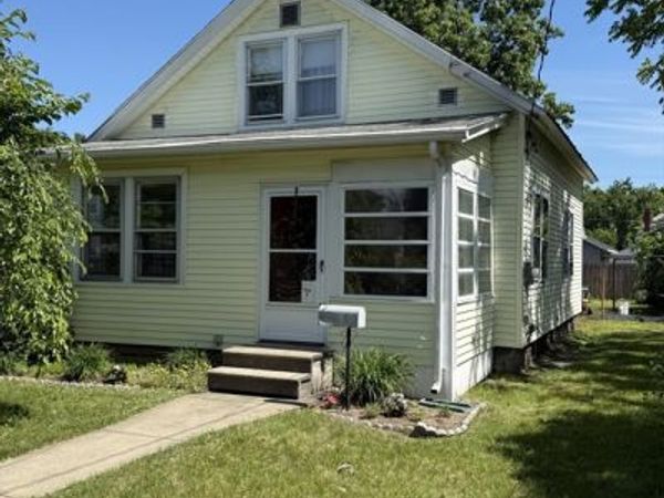 5 Wrightson Ave, Montague, MA 01376