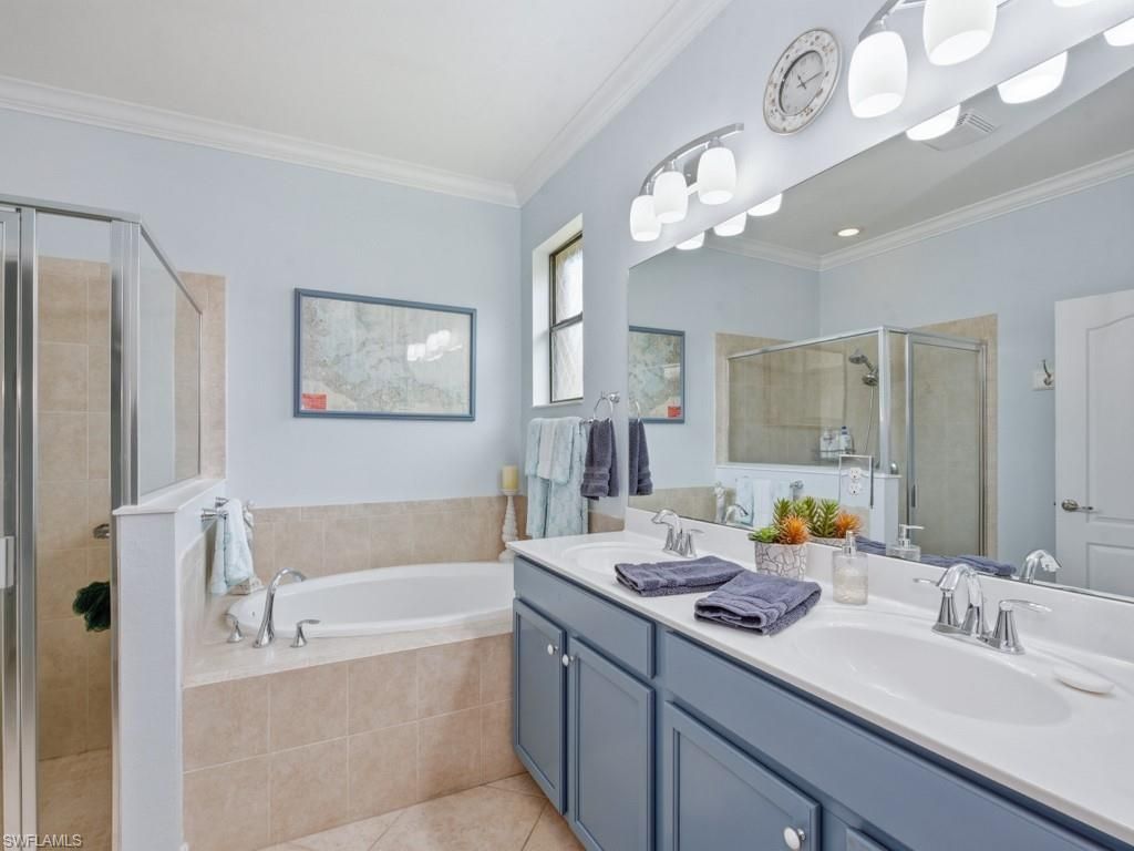 3627 Treasure Cove Cir , Naples, FL 34114 Photo