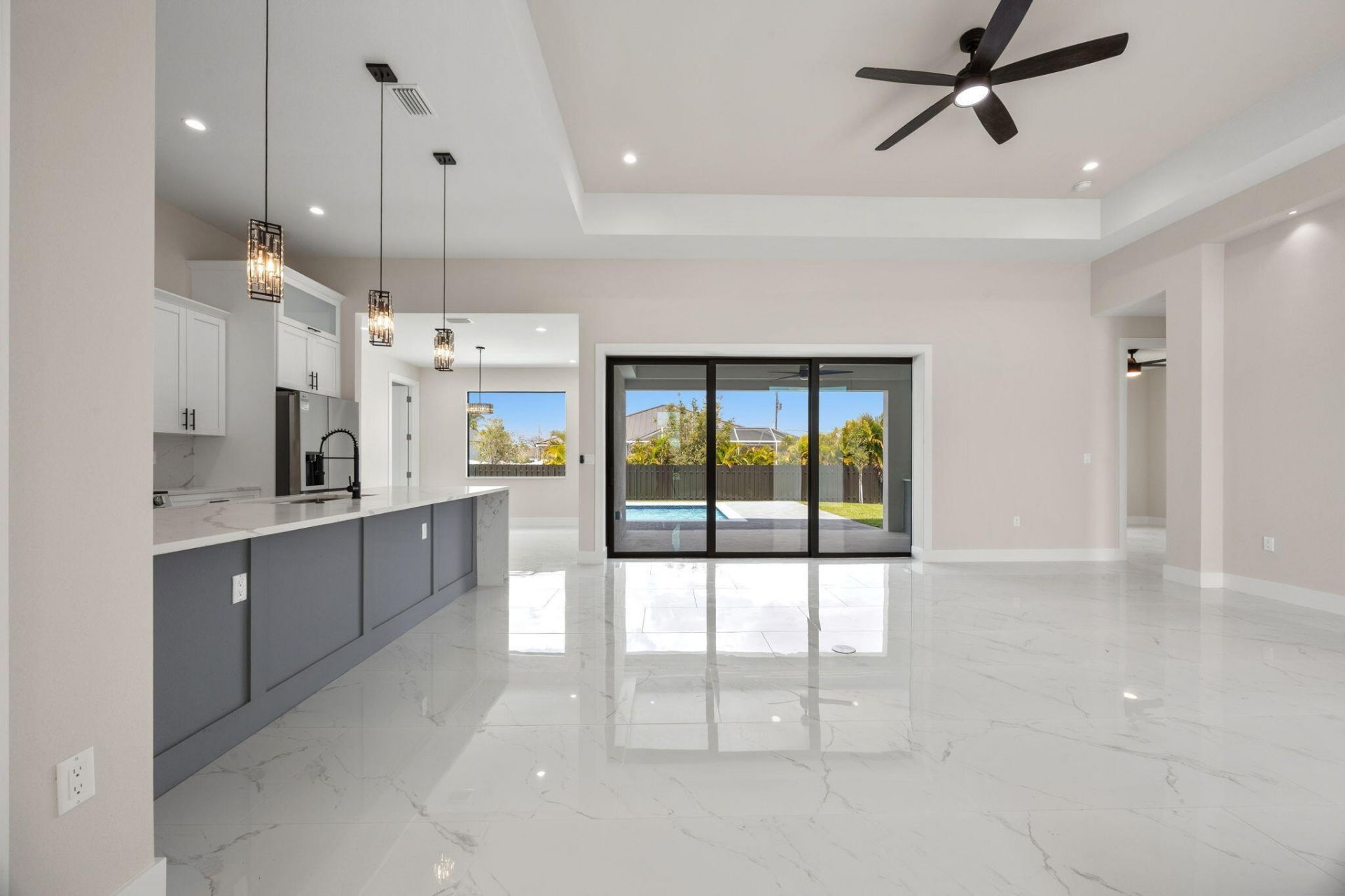 2015 NW 21st Street, Cape Coral, FL 33993 Photo