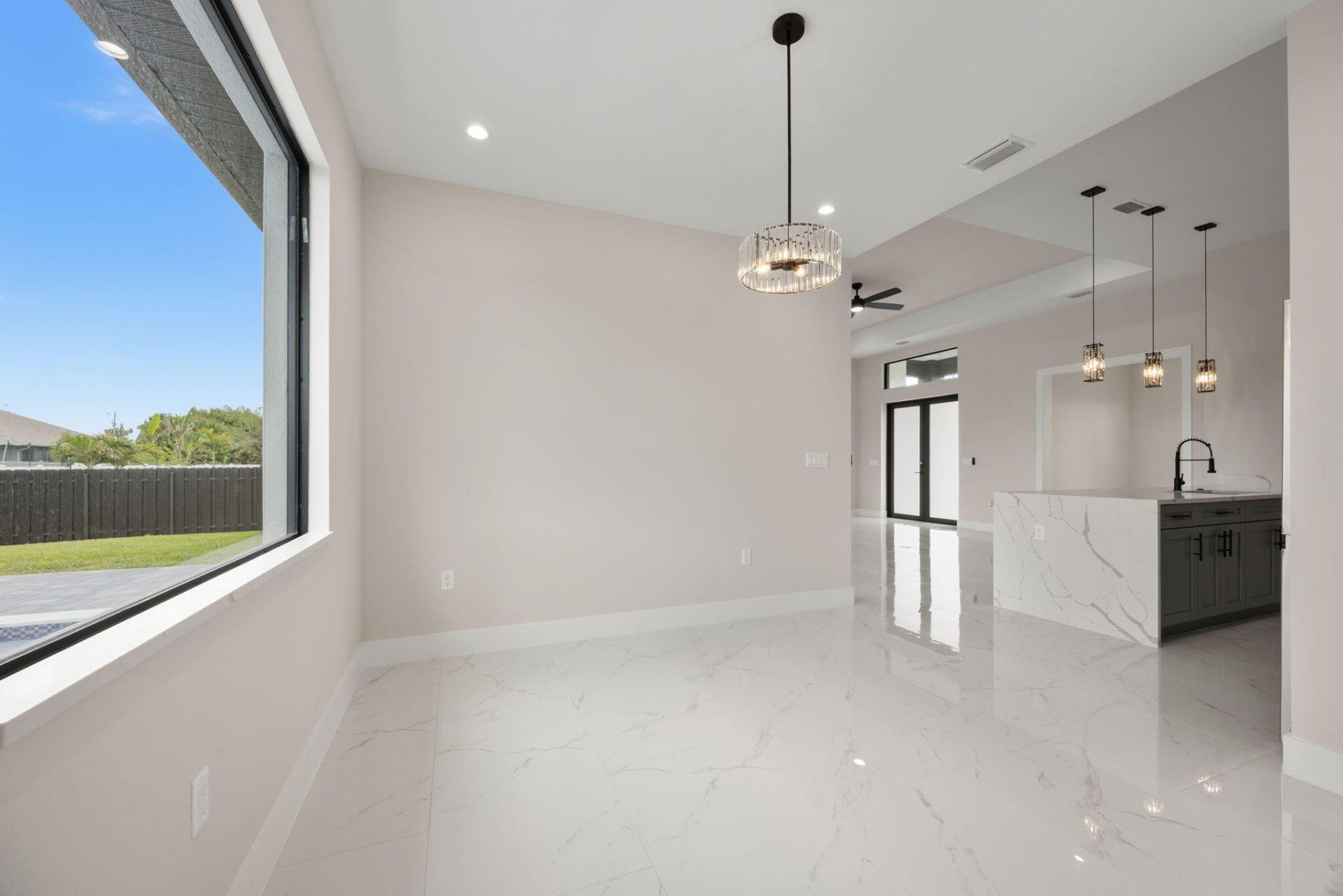 2015 NW 21st Street, Cape Coral, FL 33993 Photo