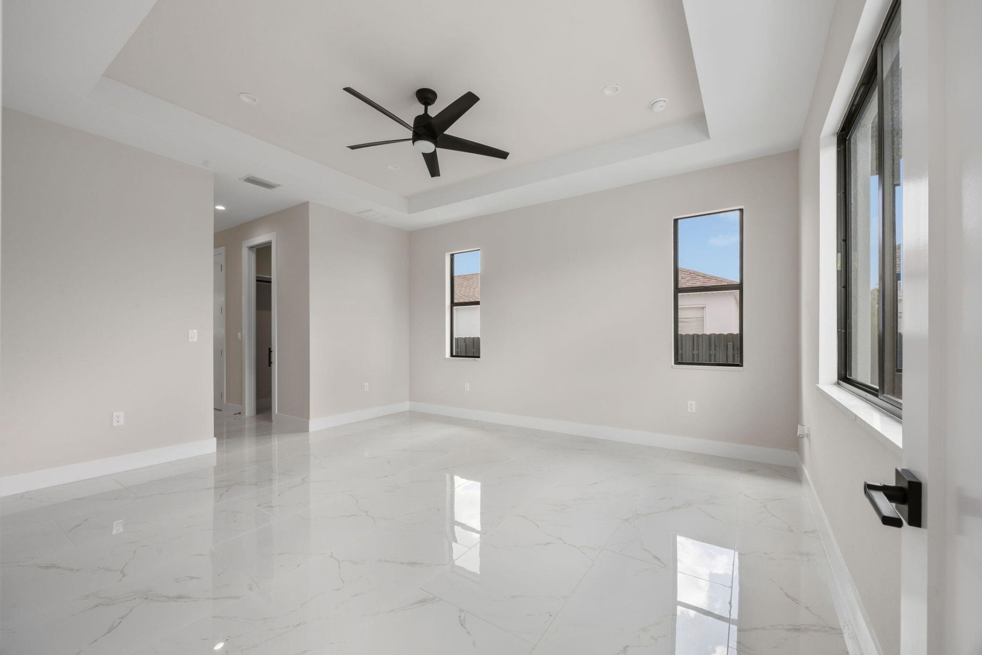 2015 NW 21st Street, Cape Coral, FL 33993 Photo