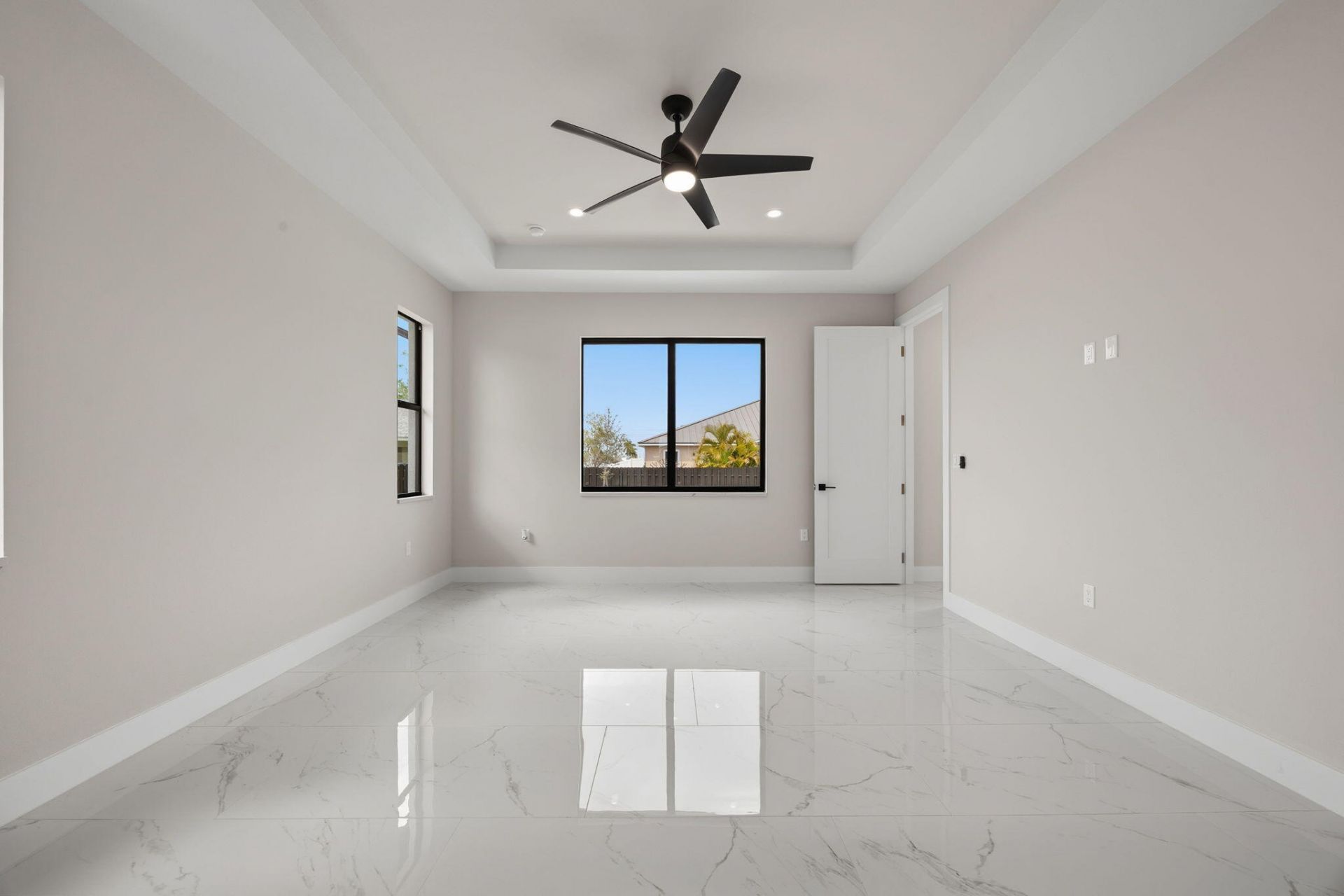 2015 NW 21st Street, Cape Coral, FL 33993 Photo