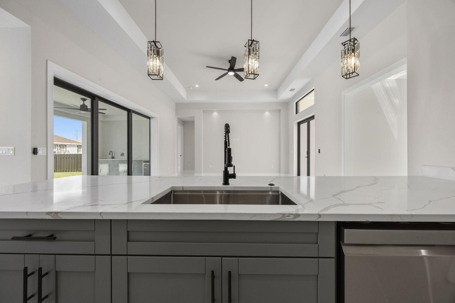2015 NW 21st Street, Cape Coral, FL 33993 Photo