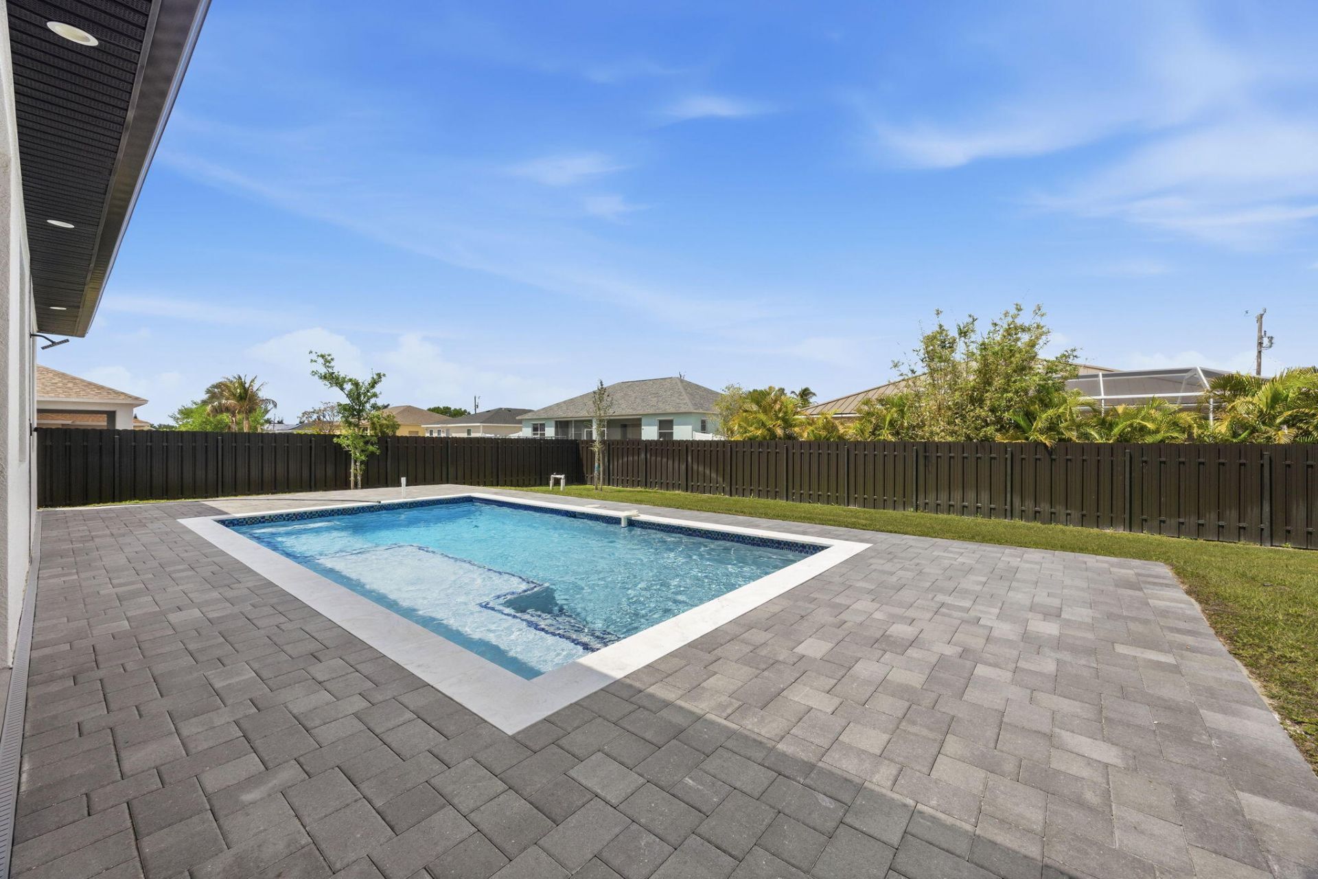 2015 NW 21st Street, Cape Coral, FL 33993 Photo