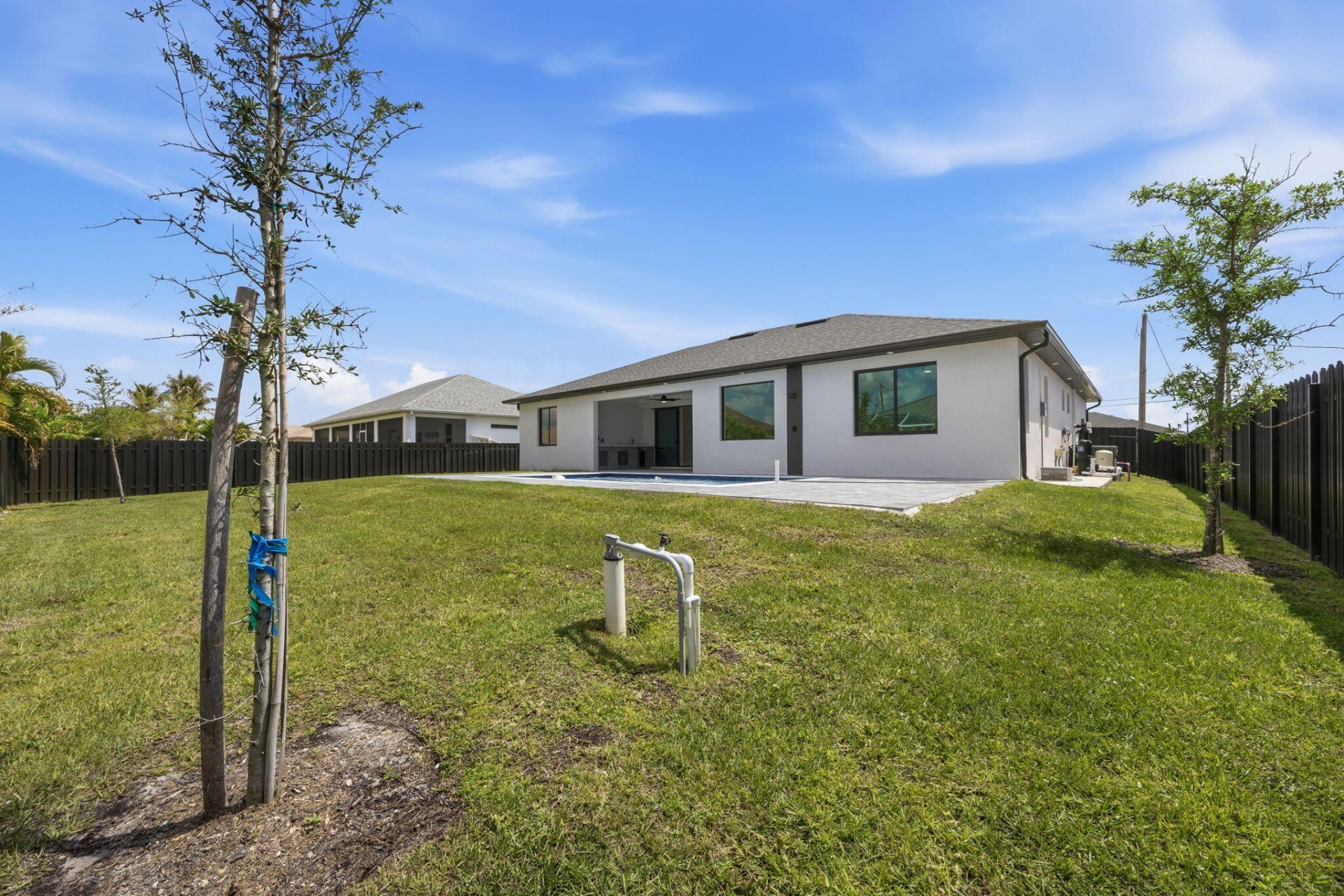 2015 NW 21st Street, Cape Coral, FL 33993 Photo