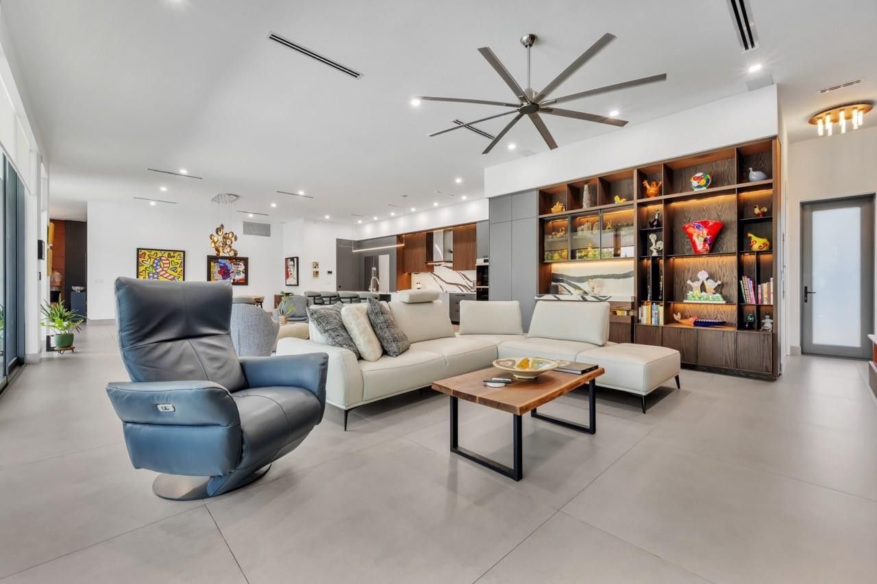 300 NE 21st Court, Wilton Manors, FL 33305 Photo