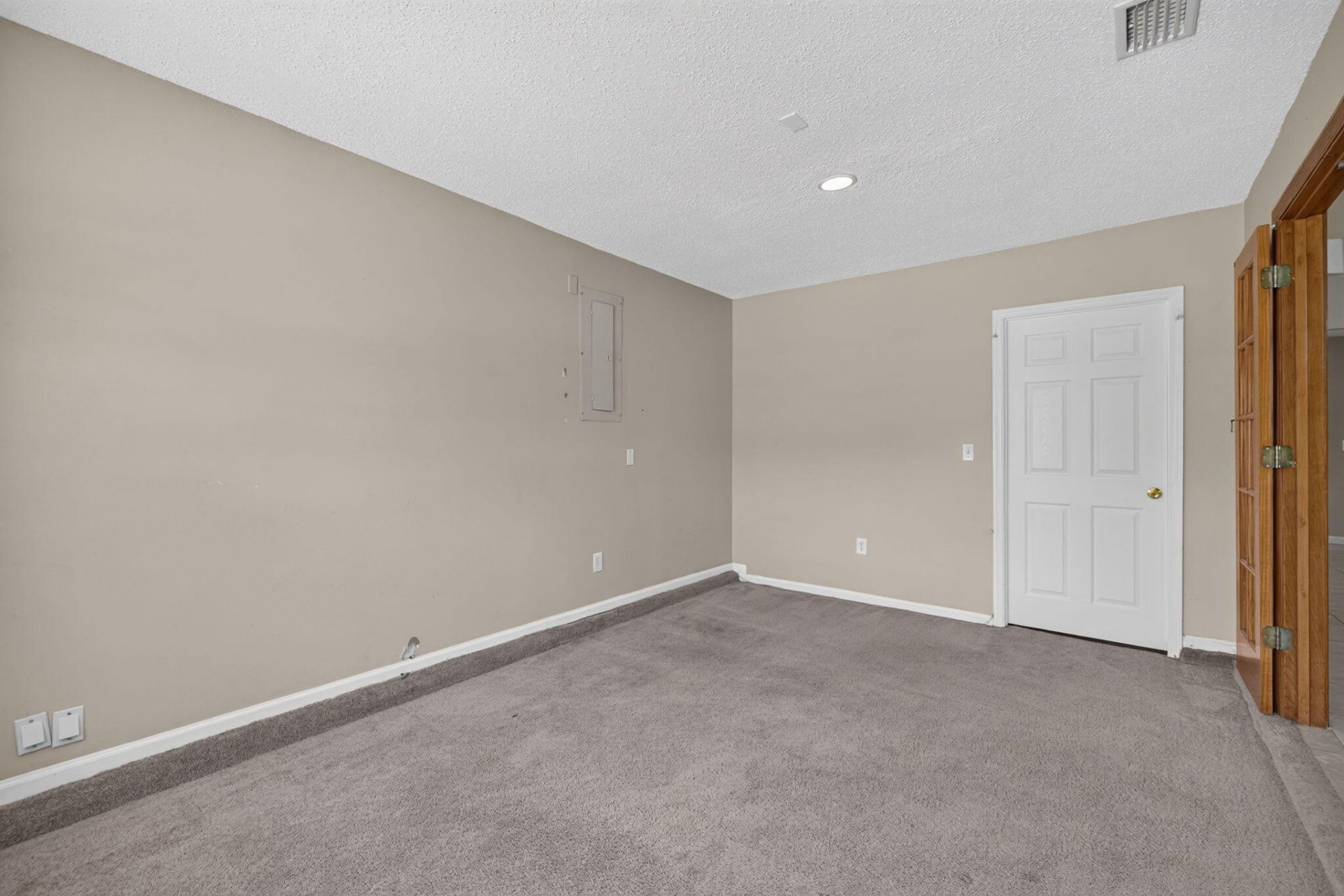 5919 SE Pine Drive, Stuart, FL 34997 Photo