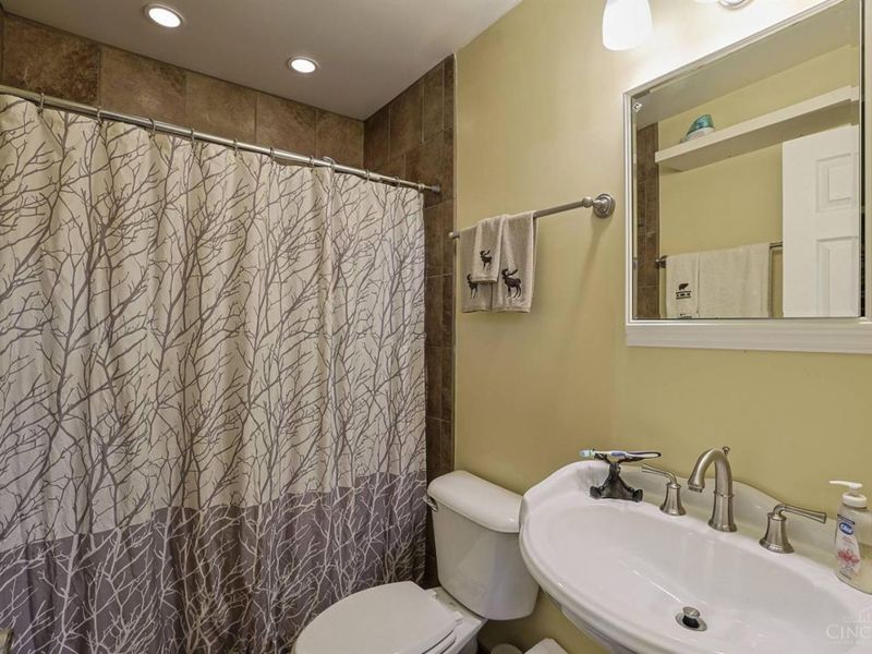2061 Edinburg Lane, Fairfield, OH 45014 Photo 17