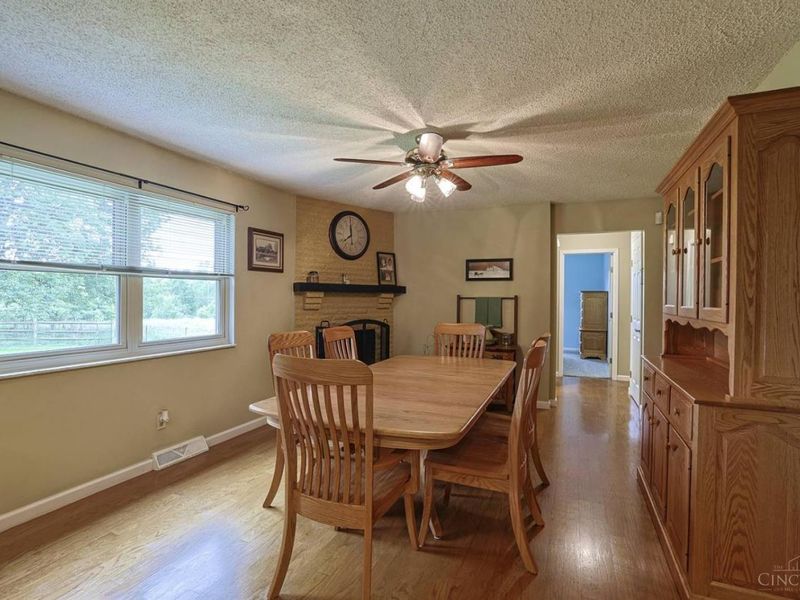 2061 Edinburg Lane, Fairfield, OH 45014 Photo 7