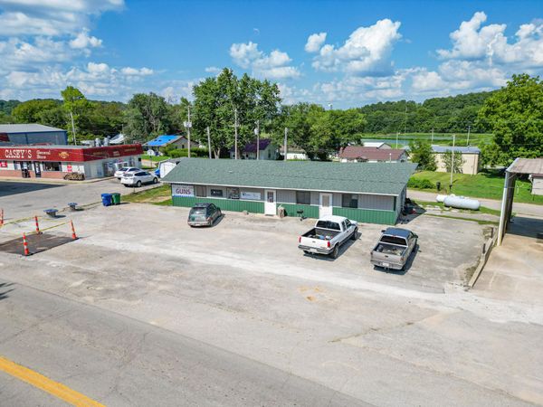 398 S Main Street , Hartville, MO 65667