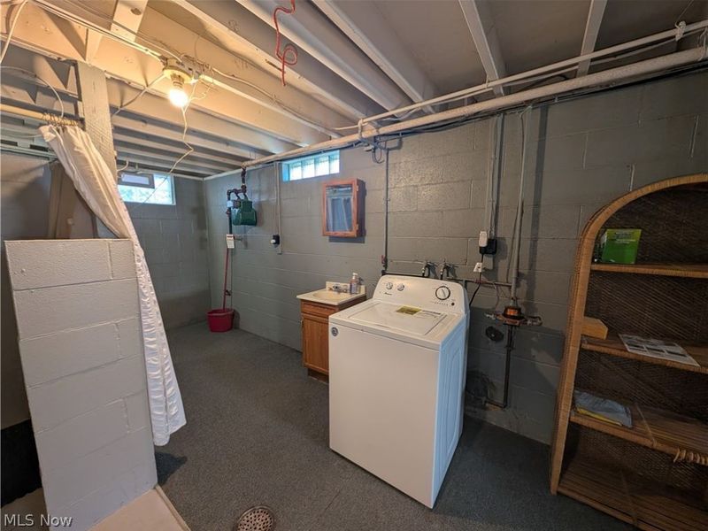 3612 Lotus Place SW, Canton, OH 44710 Photo 29