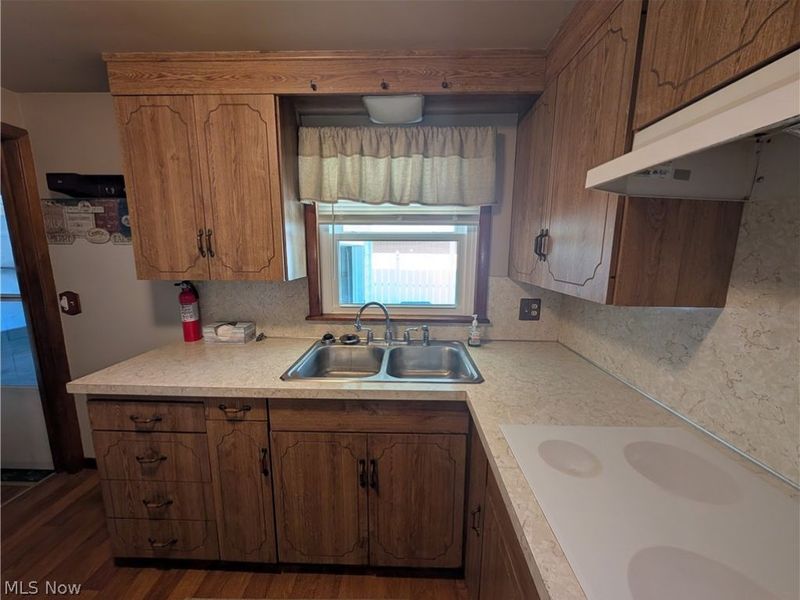 3612 Lotus Place SW, Canton, OH 44710 Photo 8