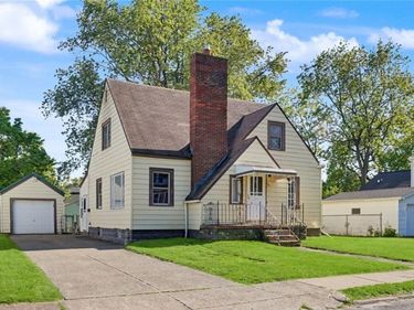 70 Orchard Avenue , Buffalo, NY 14219
