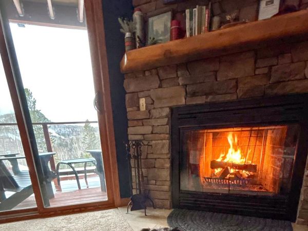 124B Bridge Run Lane, Unit B, Tofte, MN 55615