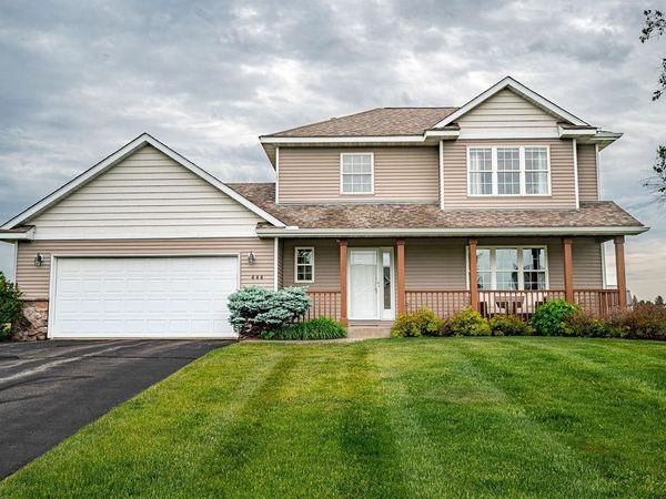 444 W Overlook Drive , Ellsworth, WI 54011