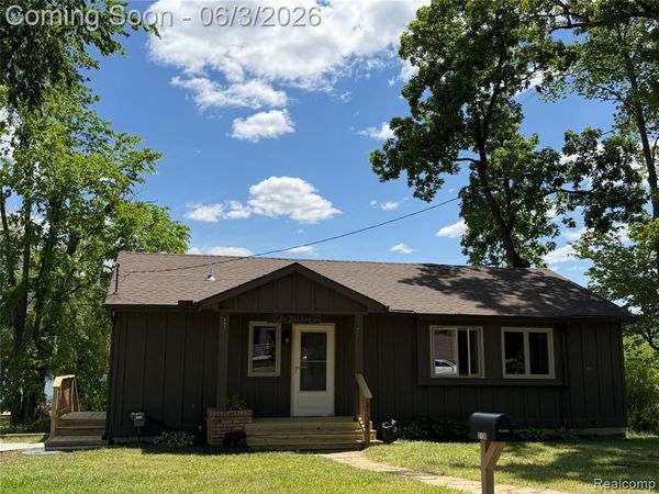 2130 Webster Park Drive, Genoa Twp, MI 48843
