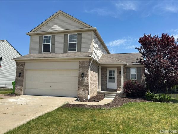 56602 Winding Creek Drive, Macomb Twp, MI 48042