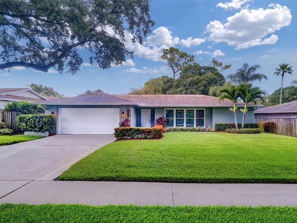 2958 MEADOW WOOD DRIVE , CLEARWATER, FL 33761