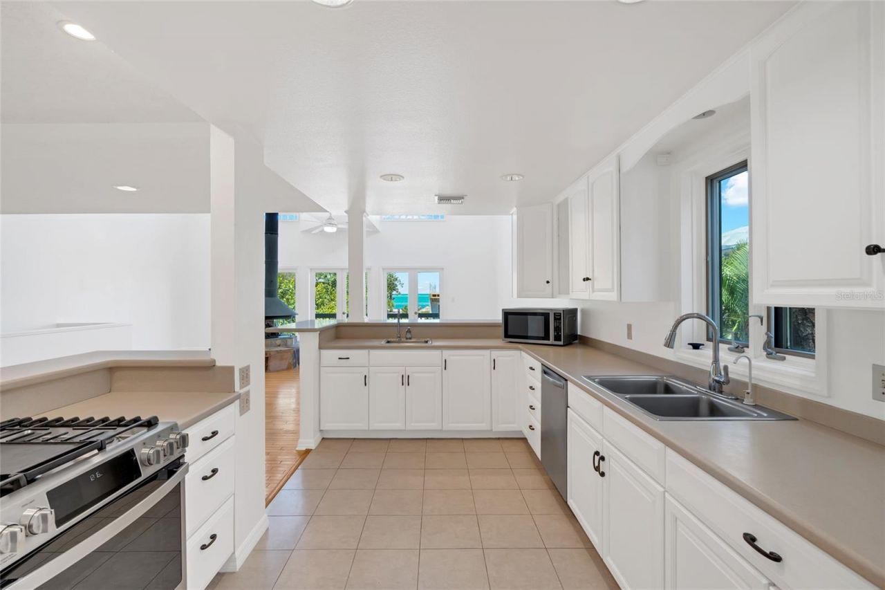 4051 Shell Road , Siesta Key, FL 34242 Photo