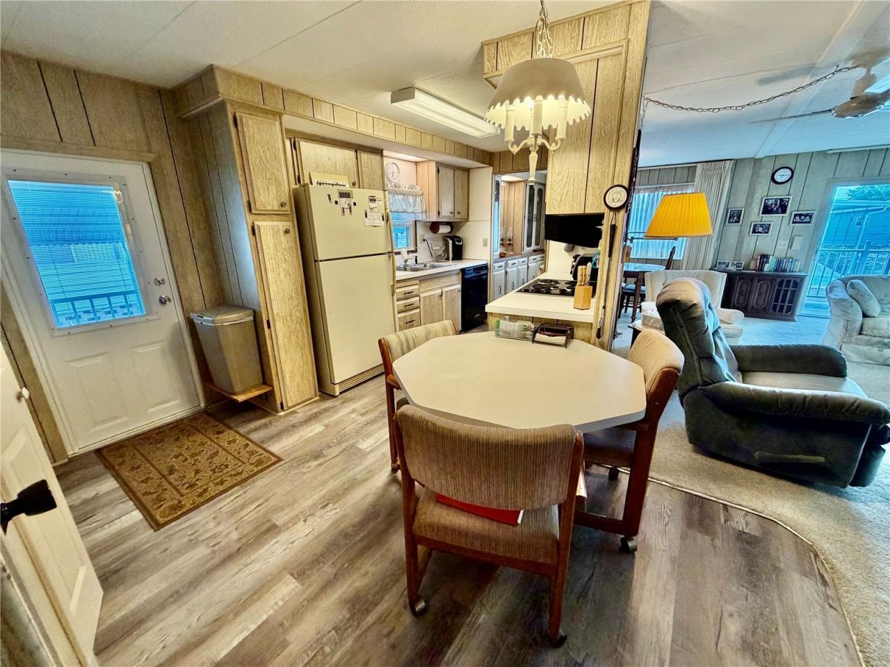 34548 Violet Drive N, Pinellas Park, FL 33781 Photo