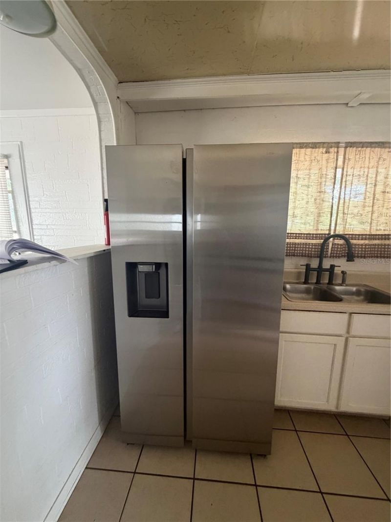 10018 N 14th Street , Tampa, FL 33612 Photo