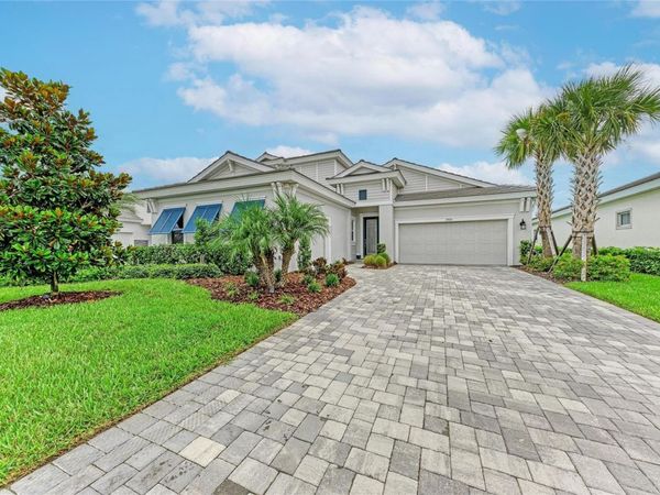 17725 ROOST PLACE, LAKEWOOD RANCH, FL 34211