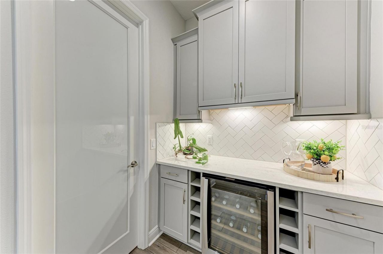 17725 Roost Place, Lakewood Ranch, FL 34211 Photo