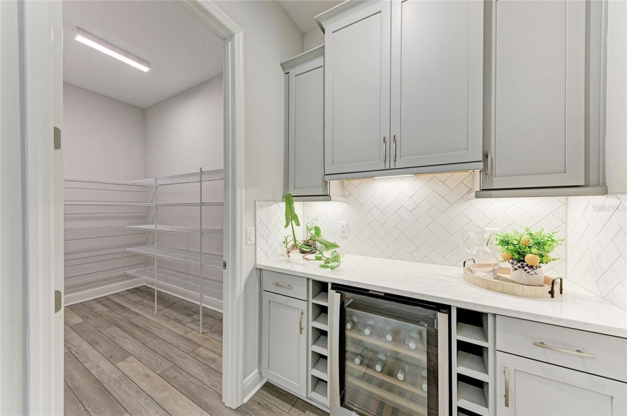 17725 Roost Place, Lakewood Ranch, FL 34211 Photo
