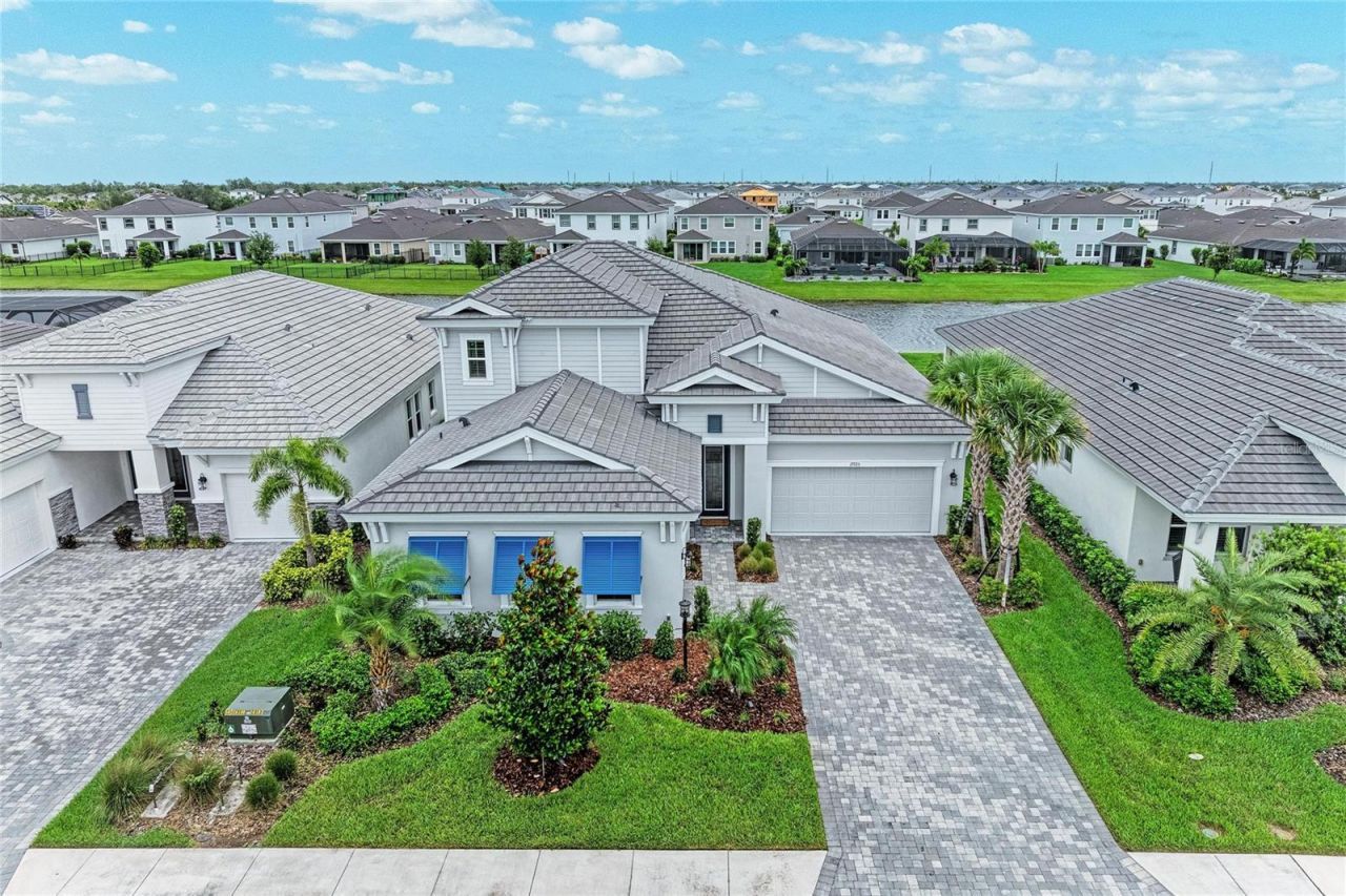 17725 Roost Place, Lakewood Ranch, FL 34211 Photo