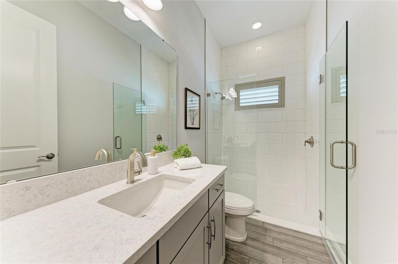 17725 Roost Place, Lakewood Ranch, FL 34211 Photo