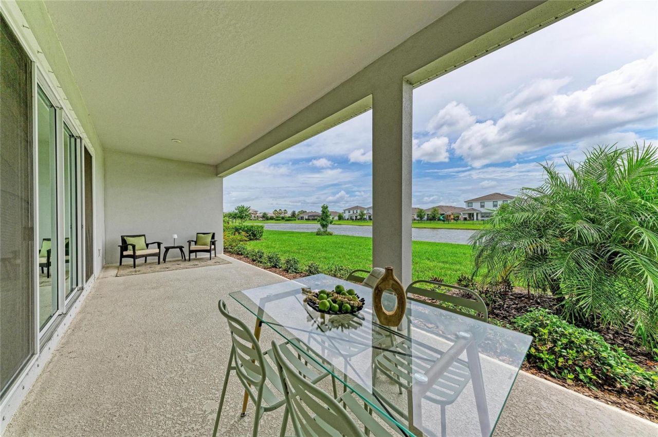 17725 Roost Place, Lakewood Ranch, FL 34211 Photo
