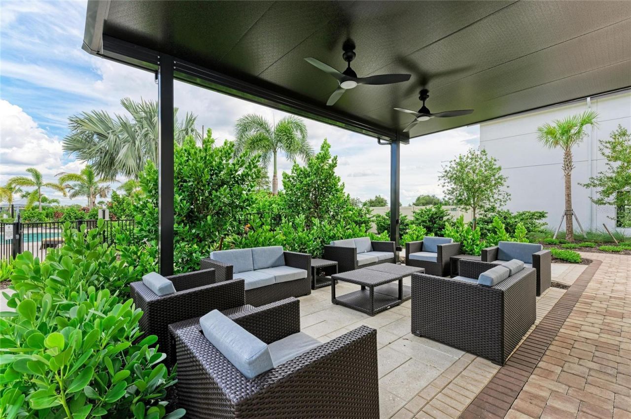 17725 Roost Place, Lakewood Ranch, FL 34211 Photo