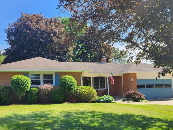 540 Fairlane Drive, Alma, MI 48801