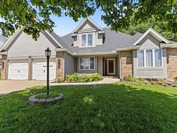 403 N Leonard Road, St Joseph, MO 64506