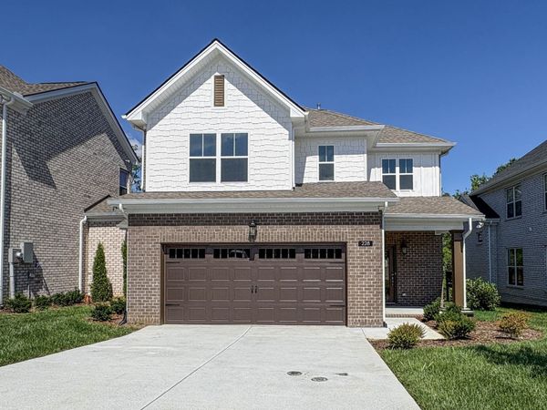 228 Hudson Dr , Gallatin, TN 37066