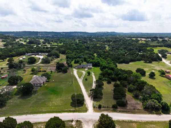 769 County Road 4804 , Copperas Cove, TX 76522