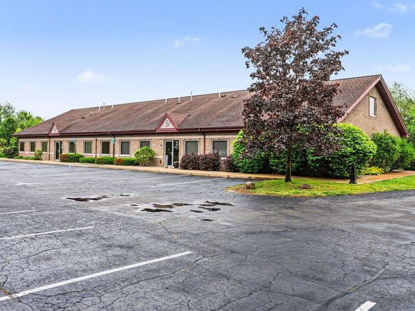 5990 Venture Park Drive, Kalamazoo, MI 49009