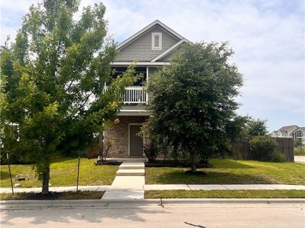 100 Clearlake Drive , Hutto, TX 78634