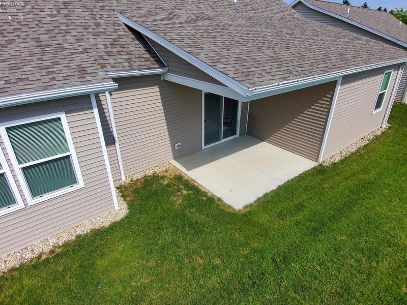485 Myah Drive, Fremont, OH 43420 Photo 7