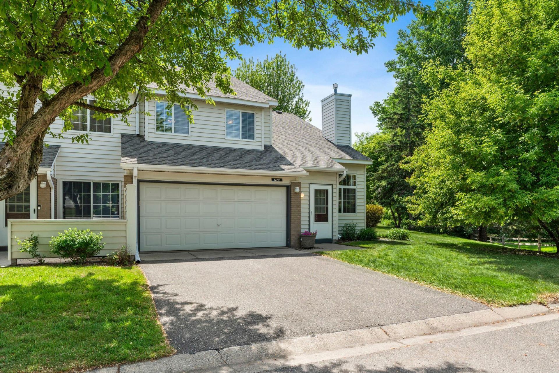 12761 Edgewater Path , Apple Valley, MN 55124