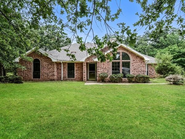 320 33rd Street SW, Paris, TX 75460
