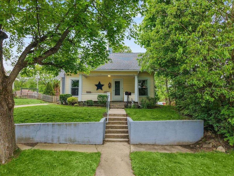 504 Center Avenue, Bellefontaine, OH 43311 Photo 2