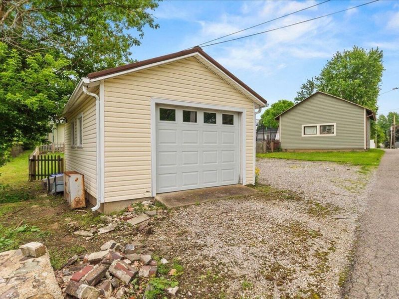 504 Center Avenue, Bellefontaine, OH 43311 Photo 34