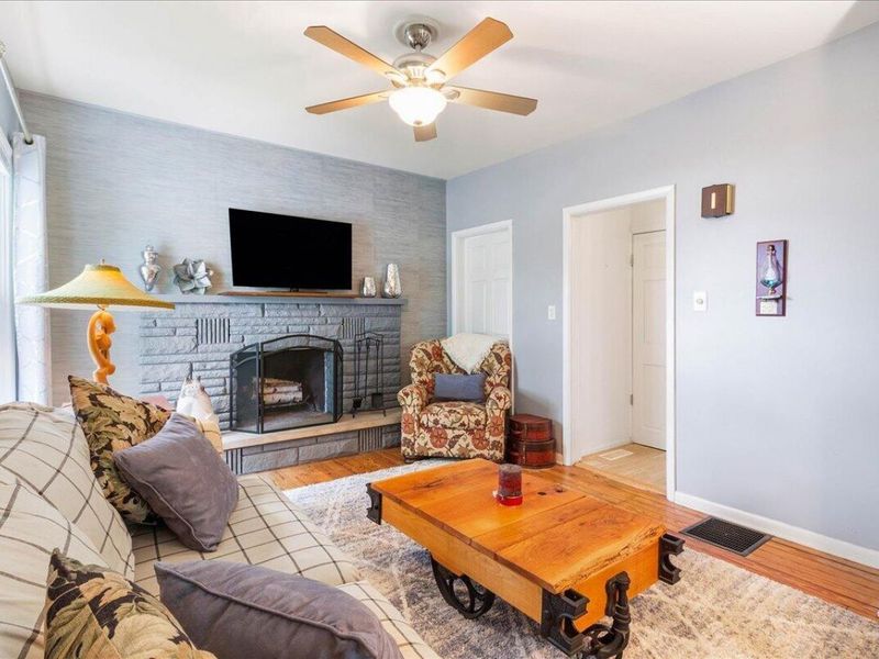 504 Center Avenue, Bellefontaine, OH 43311 Photo 7