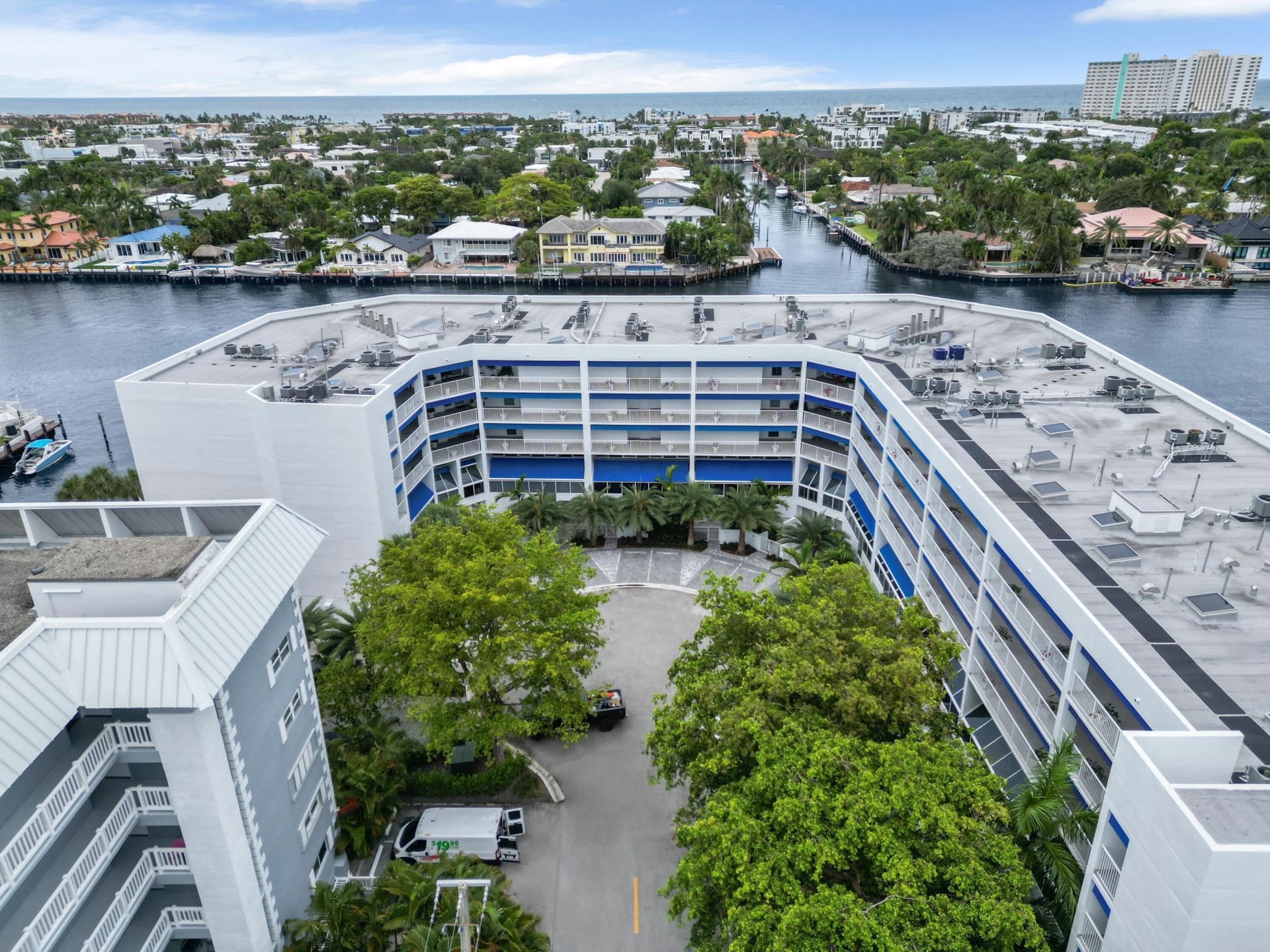 3100 NE 47th Court, Unit 305, Fort Lauderdale, FL 33308 Photo