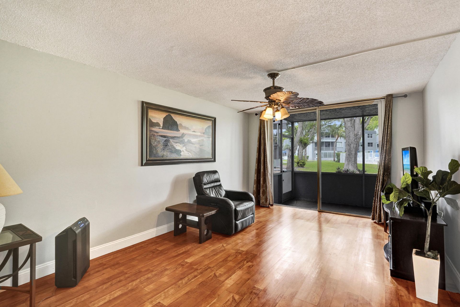 9080 Lime Bay Boulevard, Tamarac, FL 33321 Photo